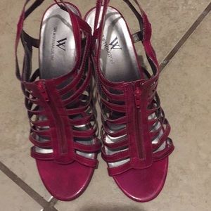 Fusion pink Worthington heels